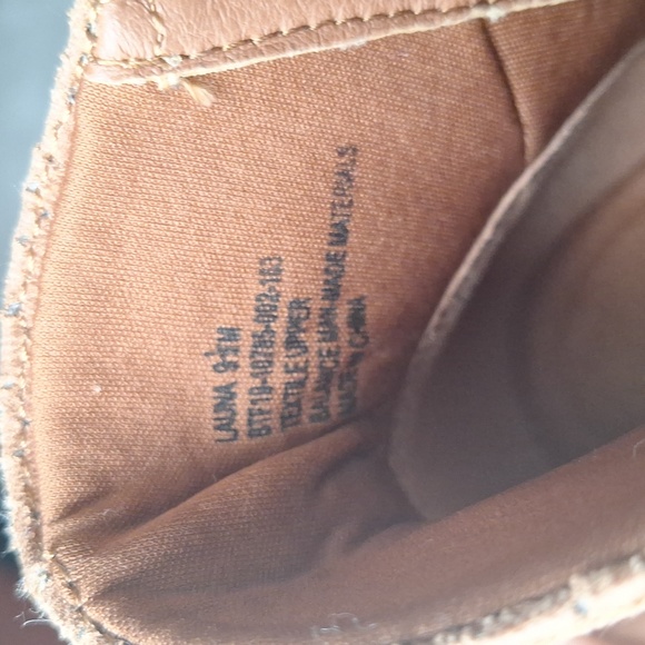 Baretraps Luna ankle bootie - Picture 12 of 13